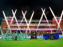 曼联的边锋 曼联的边锋